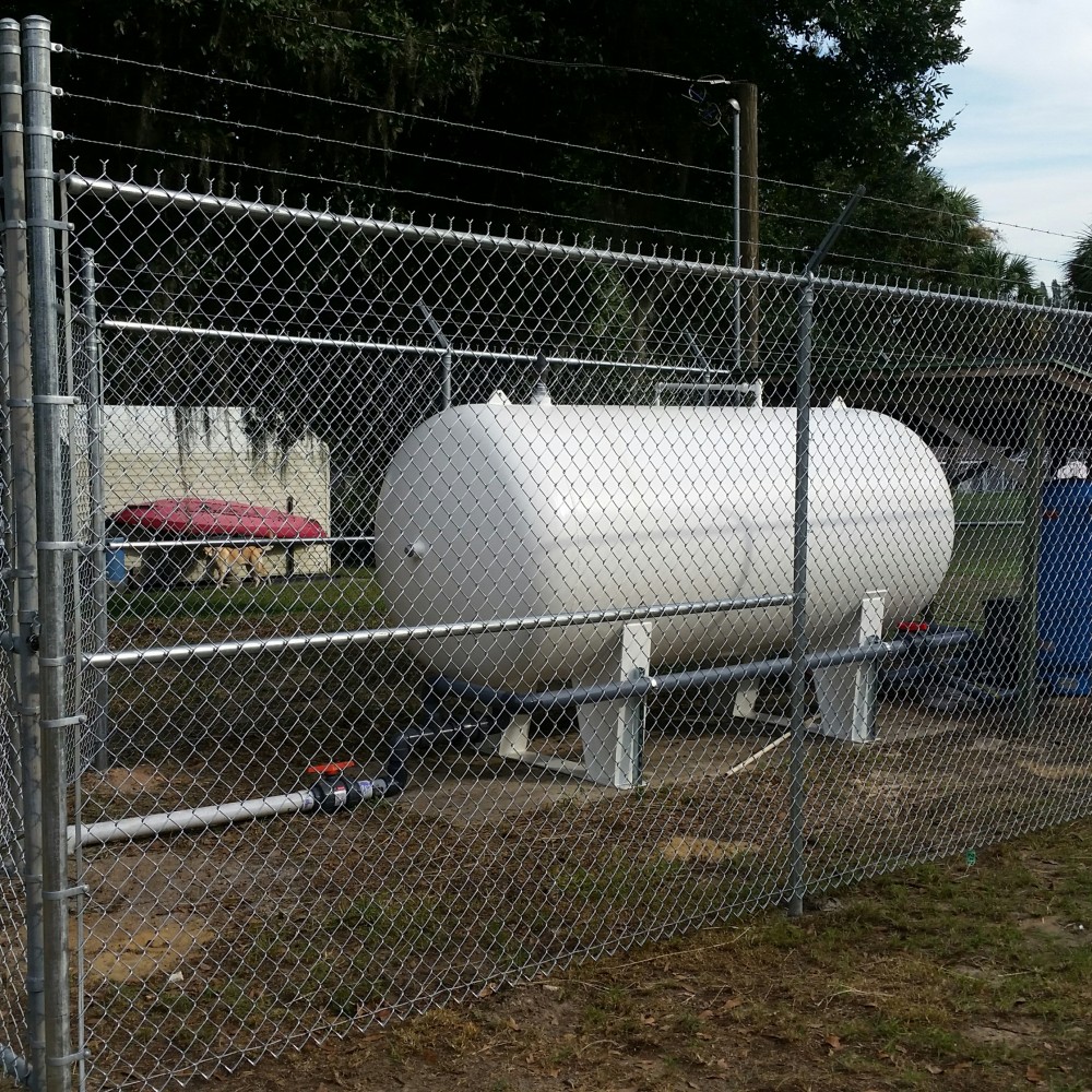 New Tank & Fence Installed Citrus Cove HOA